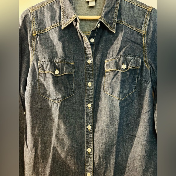 Mossimo Supply Co Jean Women’s Button Up Size M/M - Picture 2 of 5